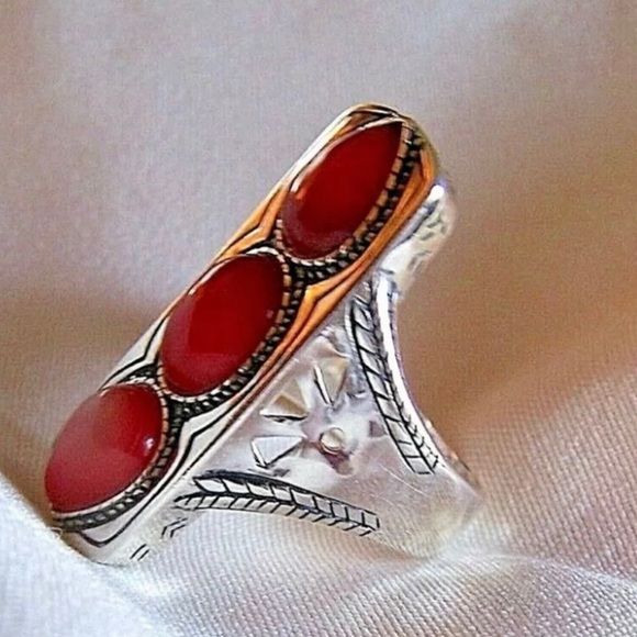 Silpada Sterling Silver Red Coral ‘Deep Sea’ Statement Ring - R3265 - Picture 2 of 11
